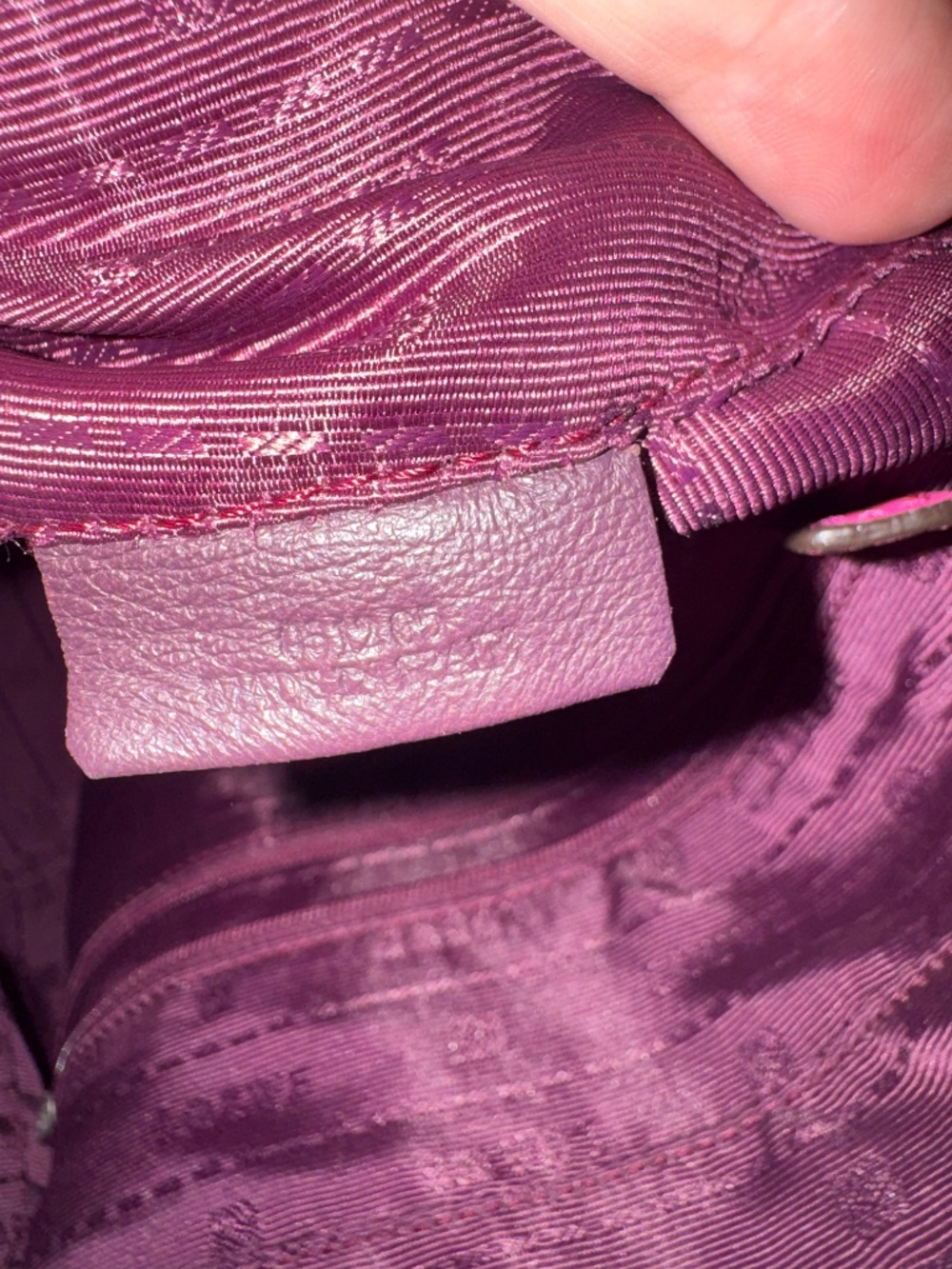Loewe top handle Anagram Pink - Picture 9 of 9
